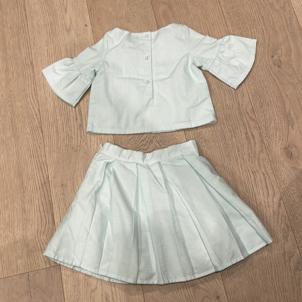 Janie and Jack skirt and top set - Picture 2 of 4
